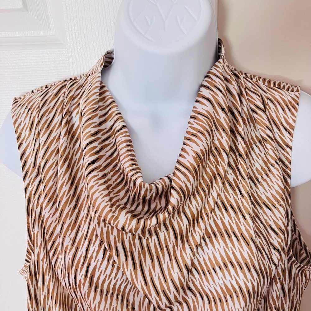 Worn Banana Republic Silky Cowl Neck Sleeveless Back Button Shell-Multi Color-M - Picture 4 of 13